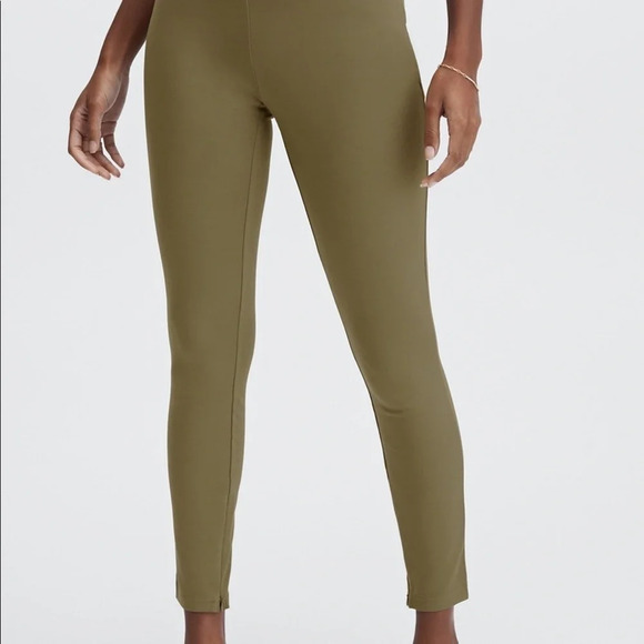 PONTE SKINNY ZIP-SLIP PANT GREEN FOREST SHORT S/6 NWT - Picture 1 of 5